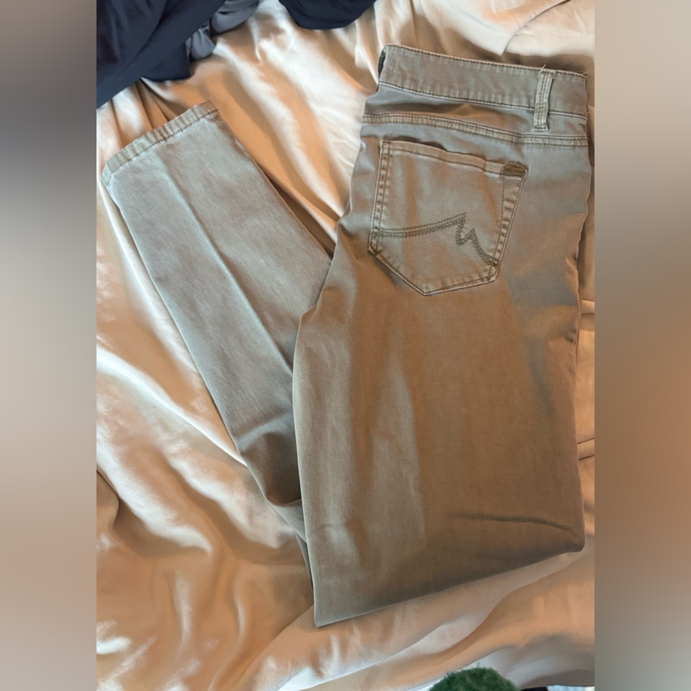 Stylish Gray Women's Jeans